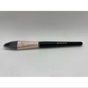 Foundation Brush